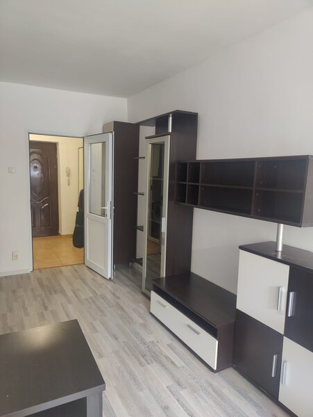 Dristor, proprietar.