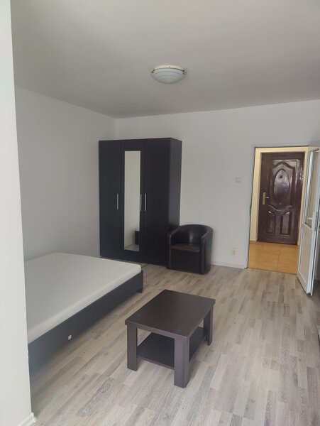 Dristor, proprietar.